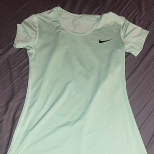 Nike dry fit shirt